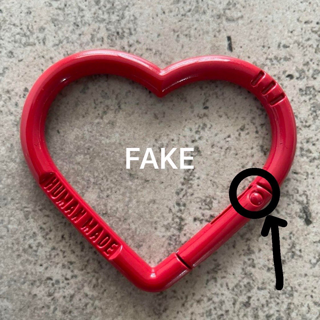 ヒューマンメイドのハートカラビナ ⚠️偽物続出中⚠️ 人気商品で