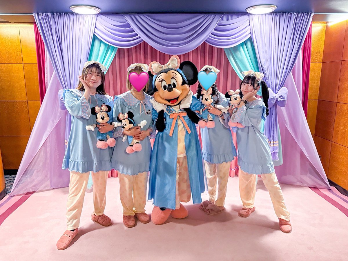 今年のミニーの日はパジャマパーティーへ🥳 パジャマミニーのルーム
