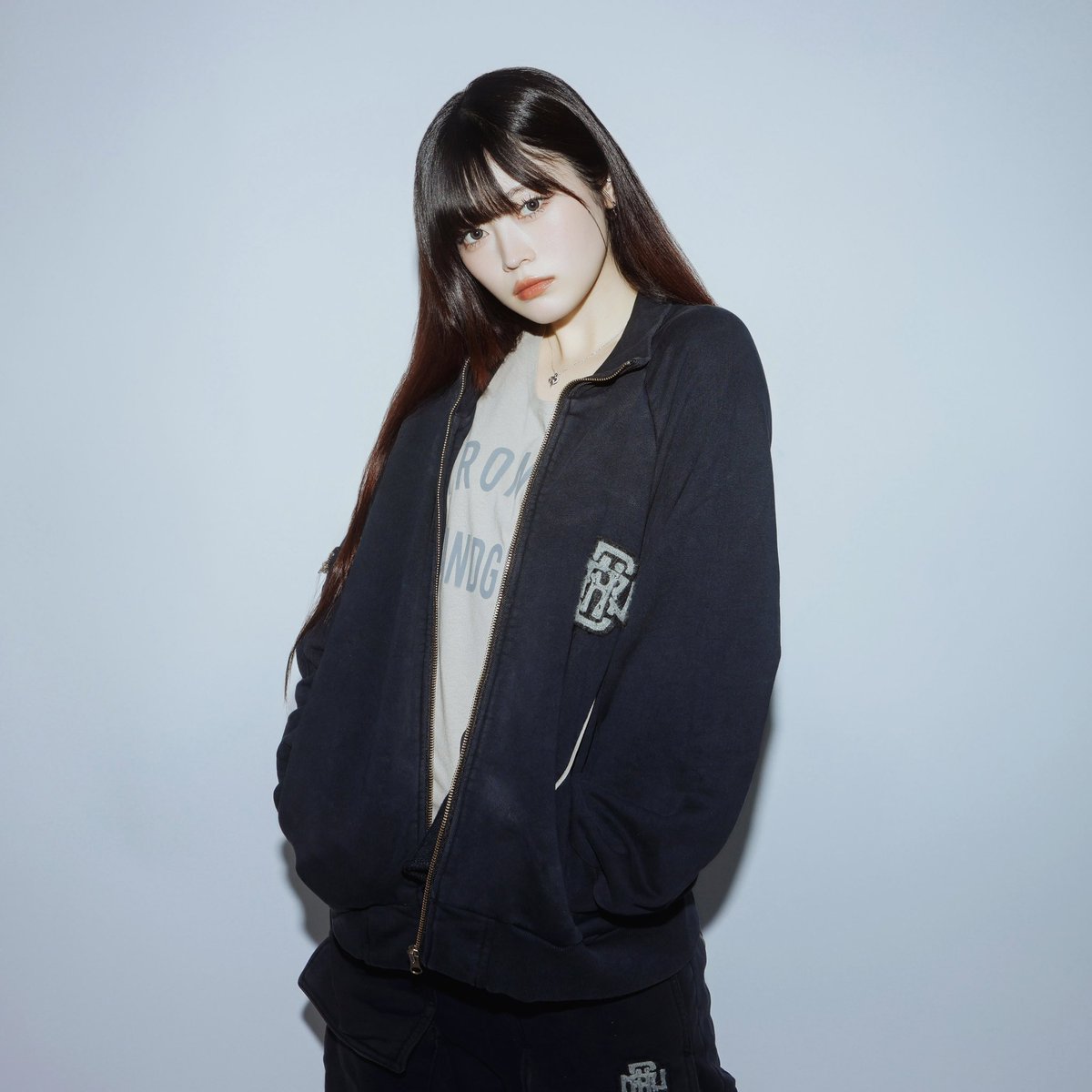 クッション クロノイズム CHRONOIZM