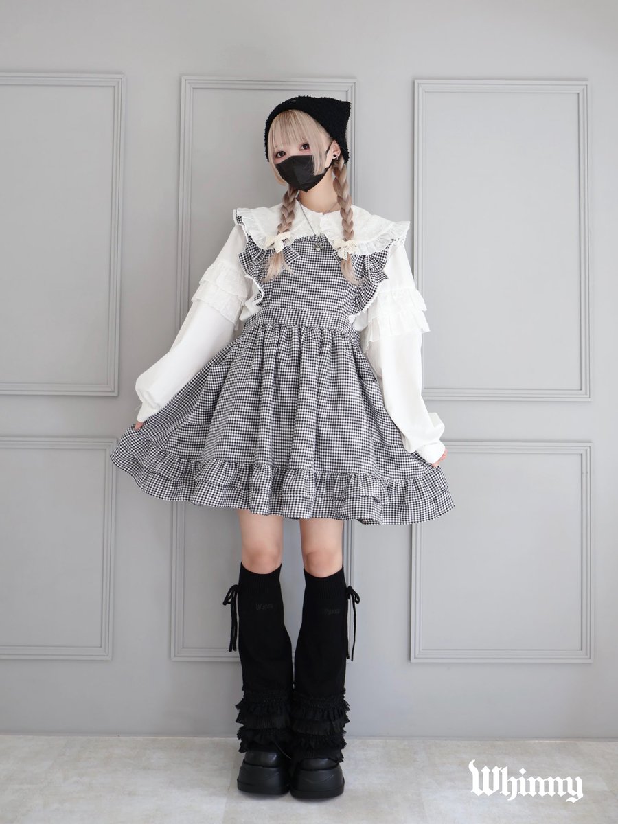 来週発売の新作ブラウスが 