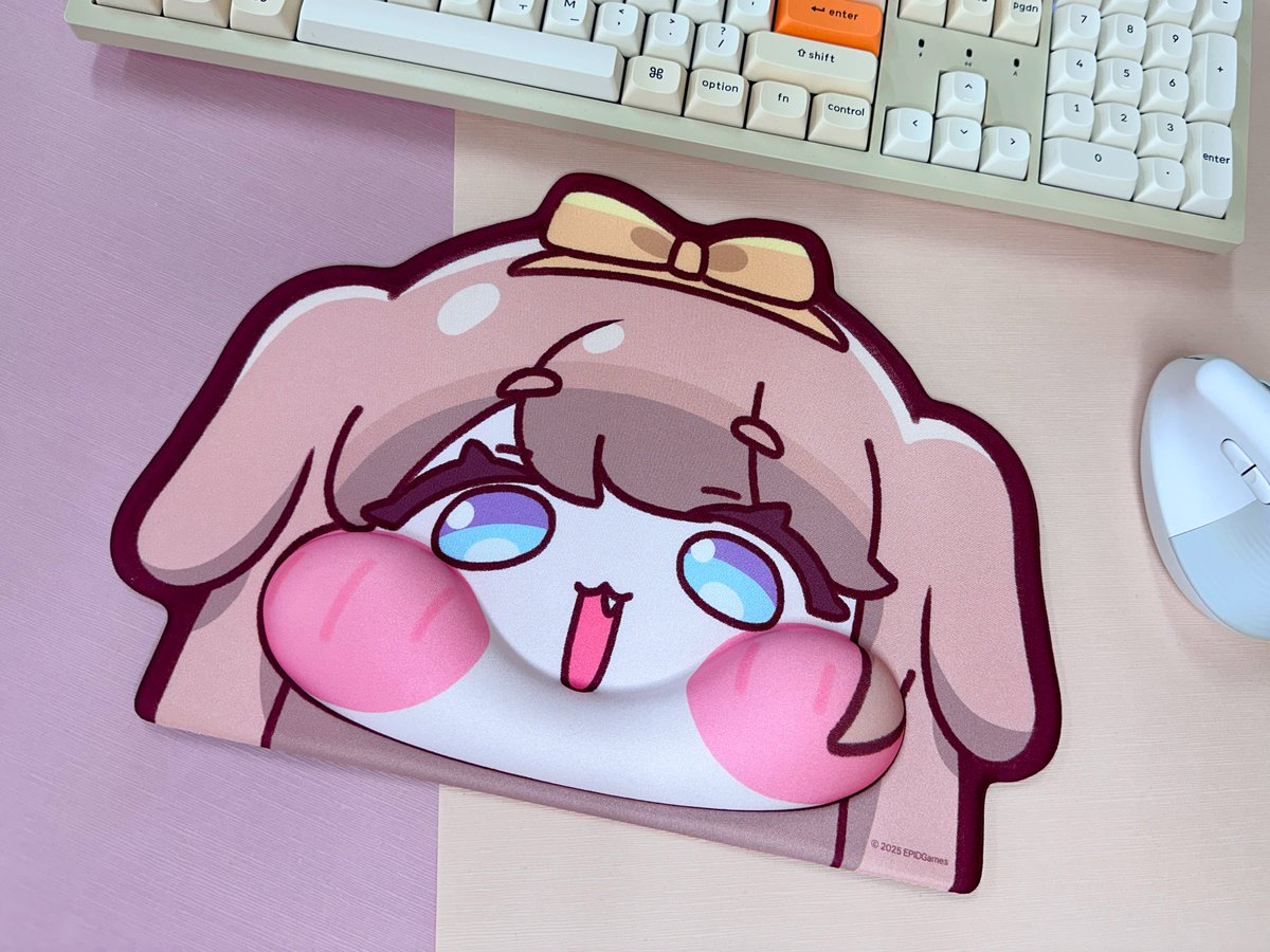 トリッカル もちもちほっぺ大作戦 バター マウスパッド 公式