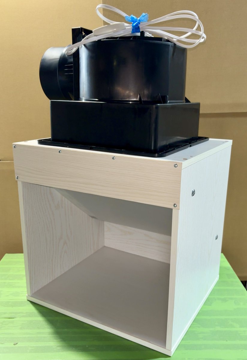 ご注文いただいたミドルエンドモデルの天井設置型塗装ブースを発送