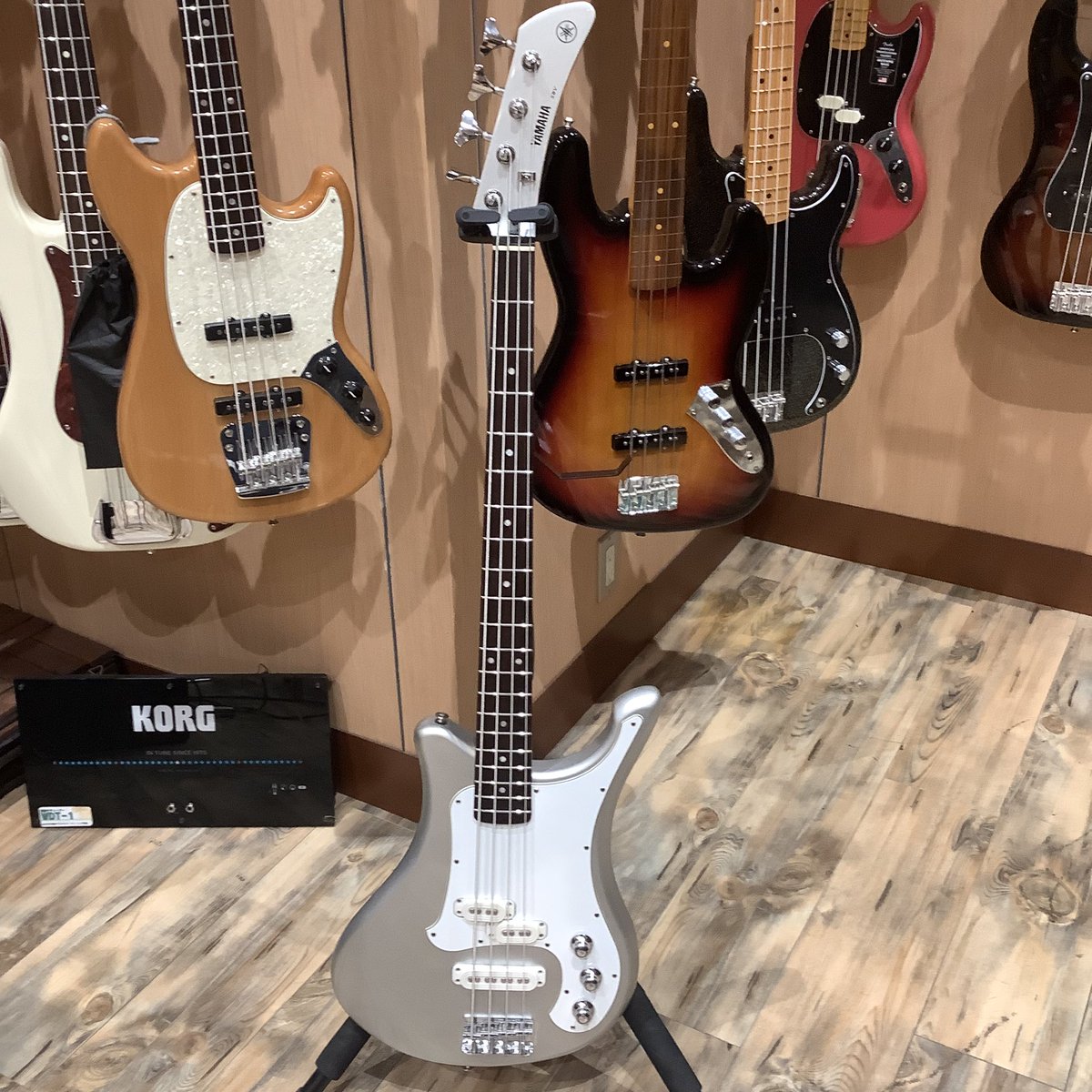 中古】YAMAHA / SBV550 Silver 【梅田店】 個人的に大好きなベース