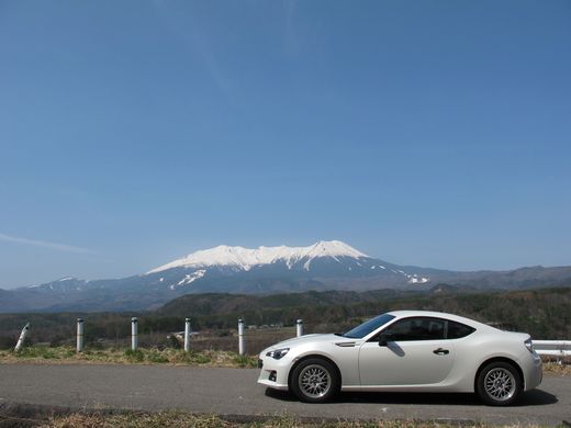 BRZを開田高原で楽しみ、中津川で「86」と比較する : 中津スバル