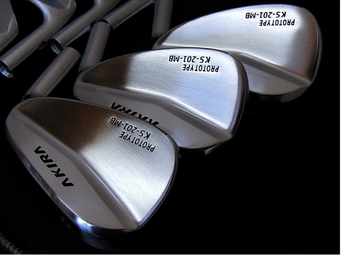 AKIRA POROTOTYPE KS-201-MB のスペック等の詳細 : ゴルフ