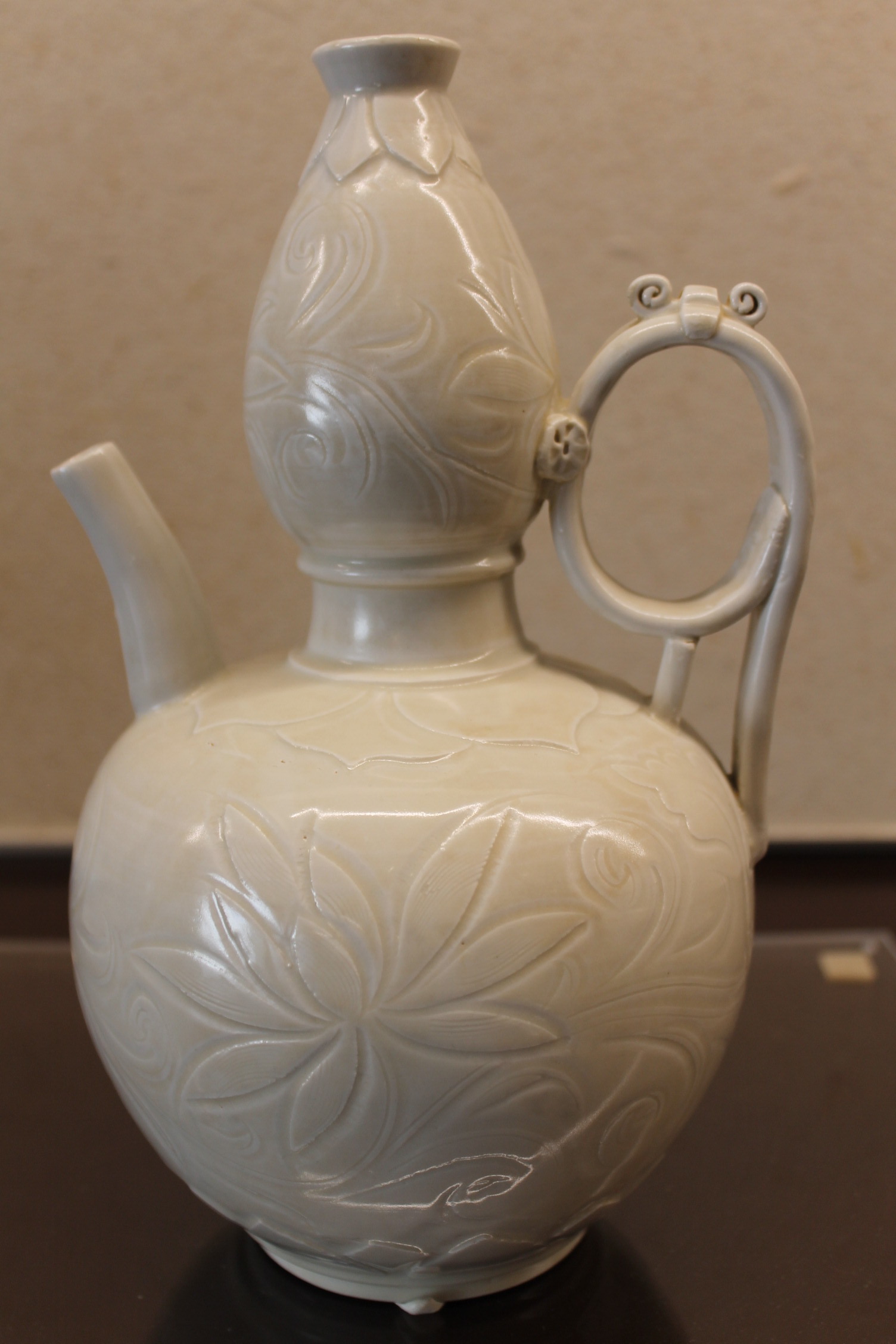 宋代白磁、定窯、白釉壷、水注、执壷宋代白磁、定窯、白釉壷、水注、执