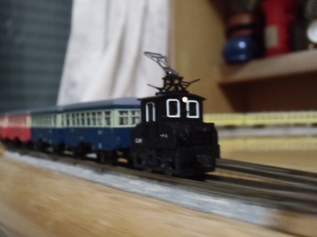 Nゲージ 銚子電鉄デキ3とキハ55系で銚子ごっこ、EF55定期点検整備 : 新