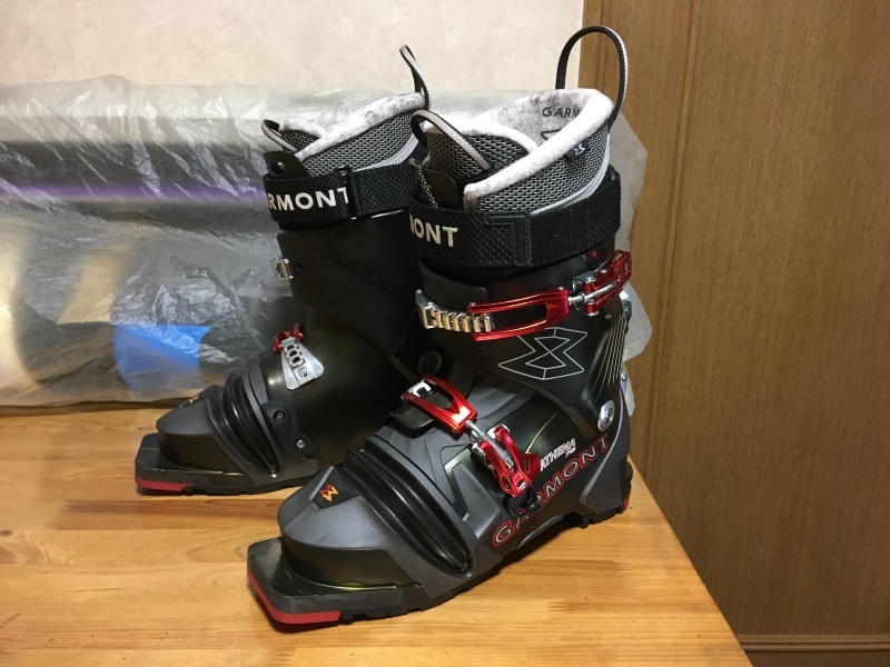 初のテレマークスキー : 2cgraphics