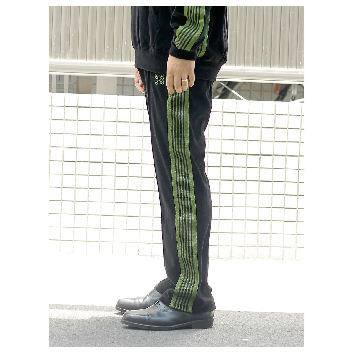 40%OFF セール ニードルズ NEEDLES ベロア ナロートラックパンツ