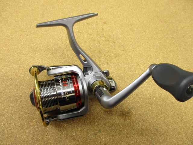 ダイワ DAIWA TD-Z2506 TYPE-R スピニングリール ダイワ DAIWA TD