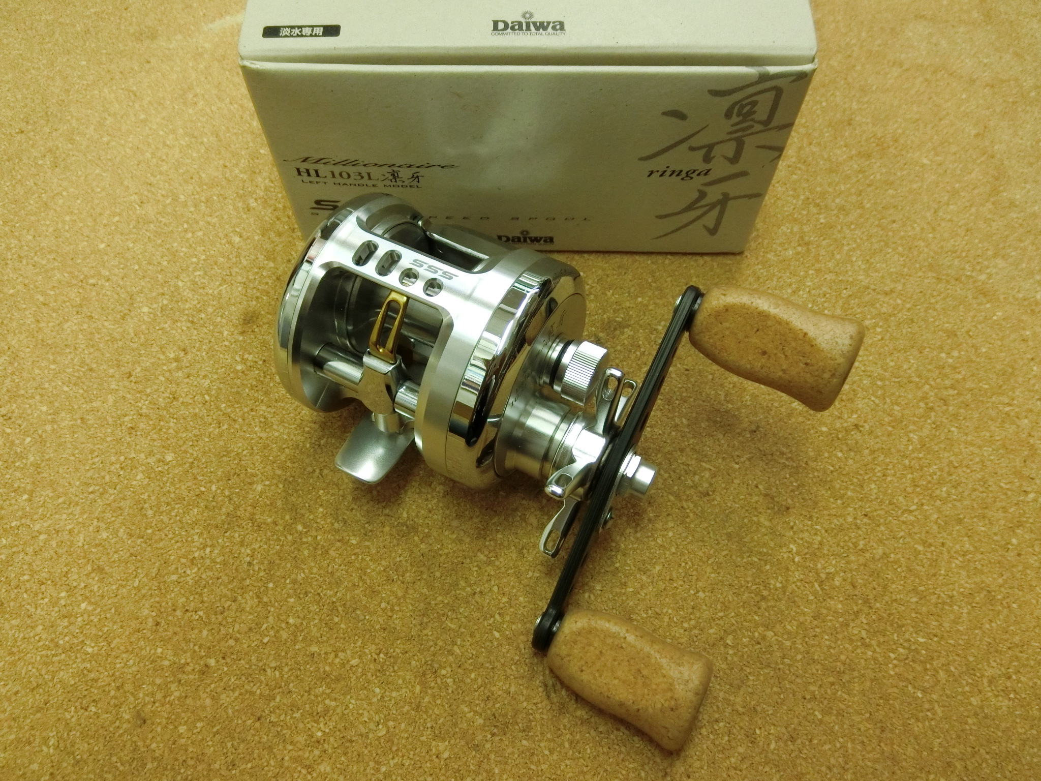 ダイワ ミリオネアHL103 凛牙SSS 右巻き ダイワ ミリオネアHL103 凜牙