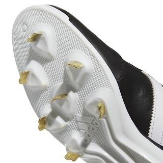 アディダス製「V9復刻版スパイク」を数量限定販売 | 読売ジャイアンツ