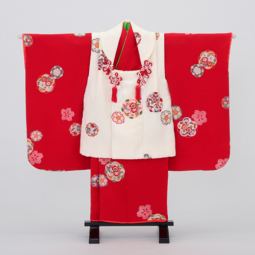 三歳の衣装 | 七五三レンタル着物・古典柄・正絹素材 | 晴れ着の丸昌