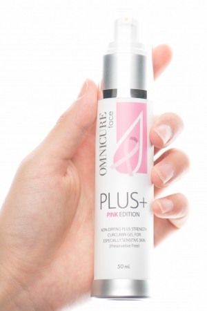 自然派ドクターズコスメ「オムニキュア」から、日本人のために保湿成分