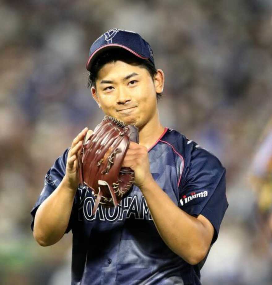 今永昇太 ベイスターズ時代グローブ