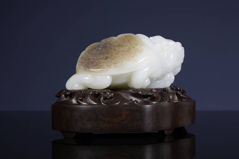 貴重 本物和田玉 細工手彫り 清代 牛と螭龍紋 筆洗い 筆添 玉硯 置物