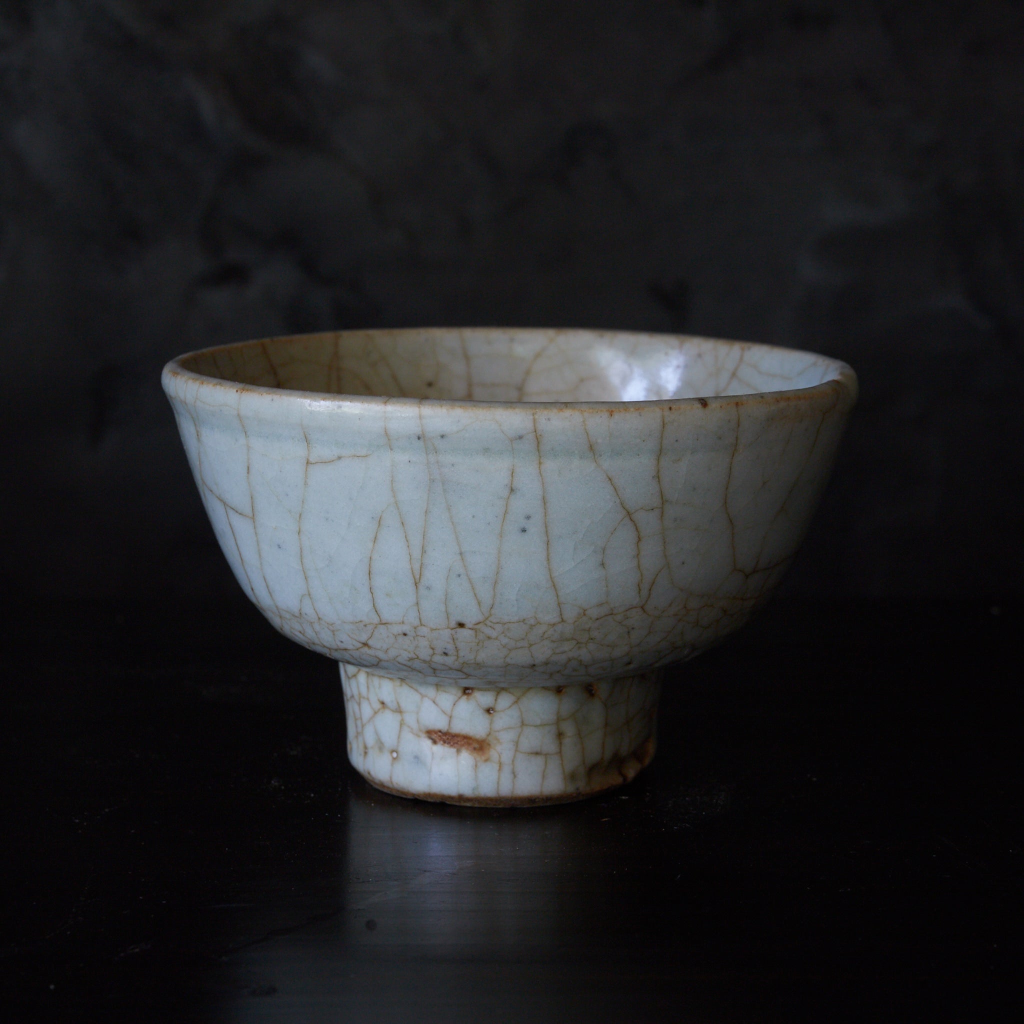 元代–明代 青磁開片高足茶碗 木箱付（1206–1644CE） | 入蘆花