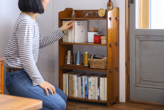 レトロな棚でおしゃれな空間に！デザインとインテリア実例まとめ