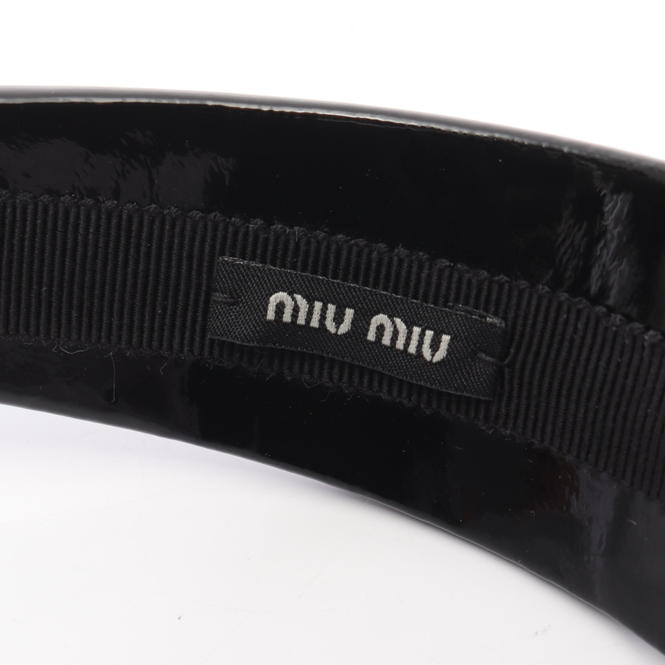 カチューシャ ロゴ エナメルレザー ブラック ミュウミュウ – RECLO