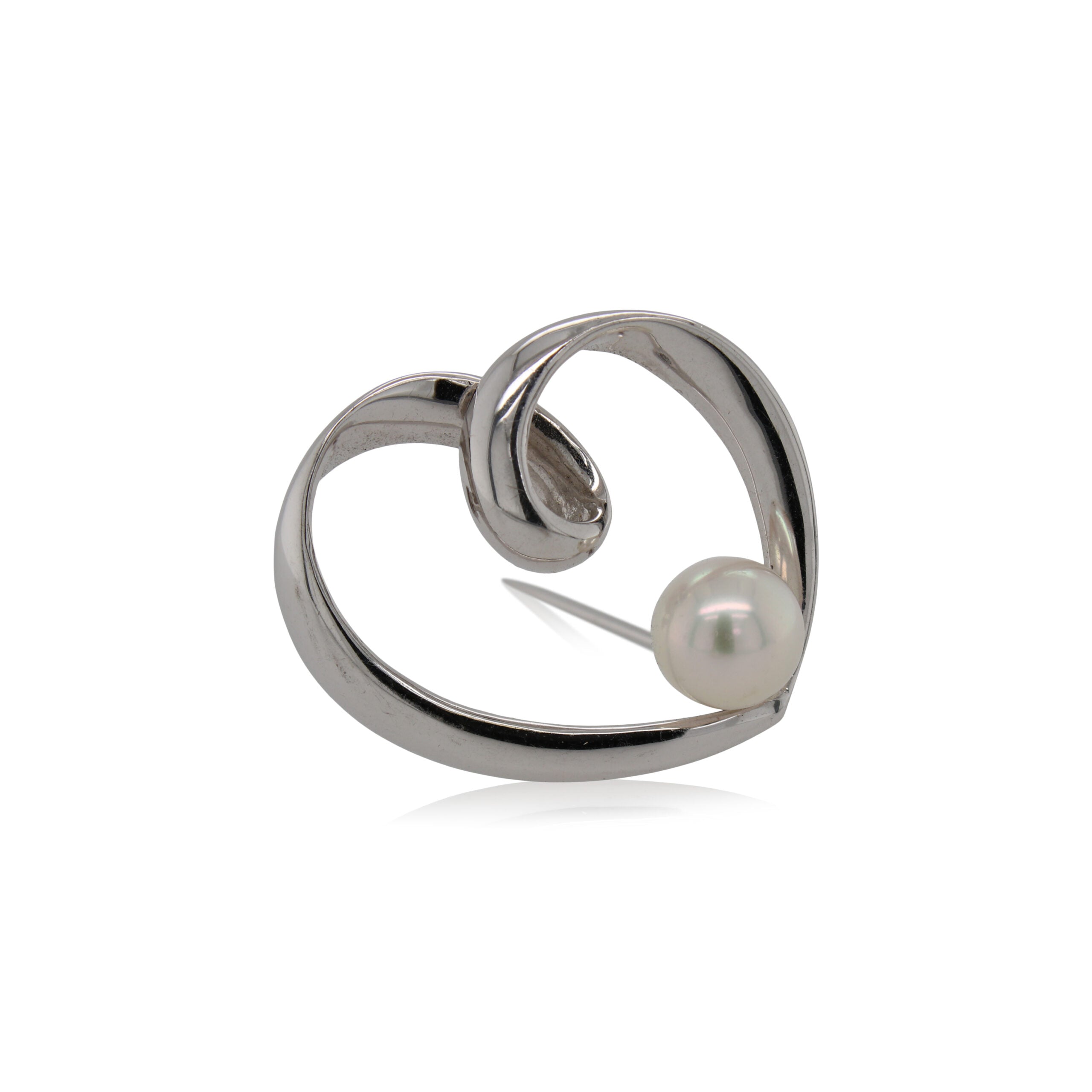 Mikimoto Pearl Brooch | R.F. Moeller Jeweler