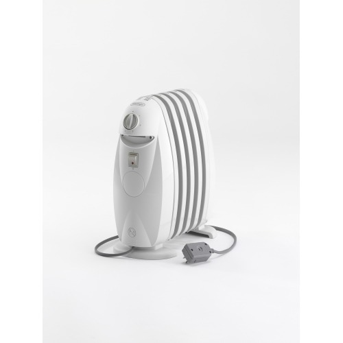 楽天市場】デロンギ・ジャパン DeLonghi オイルヒーター NJ0505E