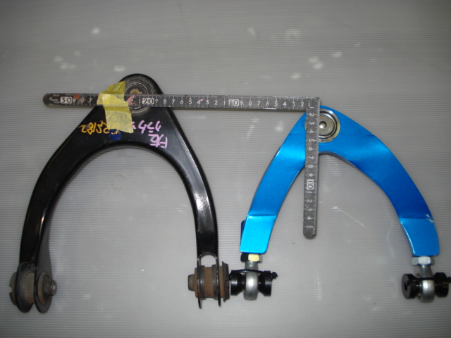 18クラウン、マークX、調整かさ上げフロントアッパーアーム ショート