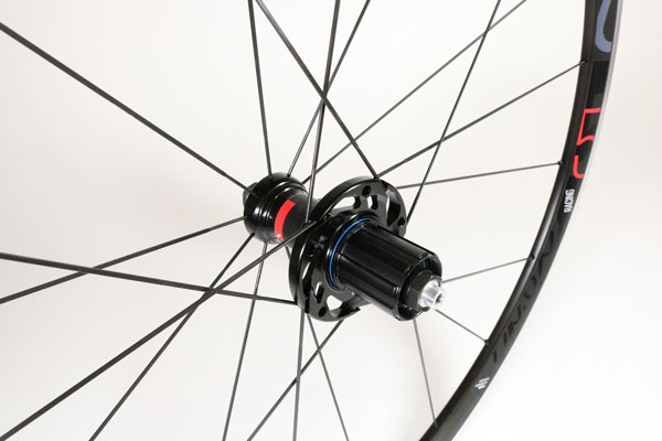 高評価の秘密 レーシング5 C17を徹底解明！5LGとどう違う？