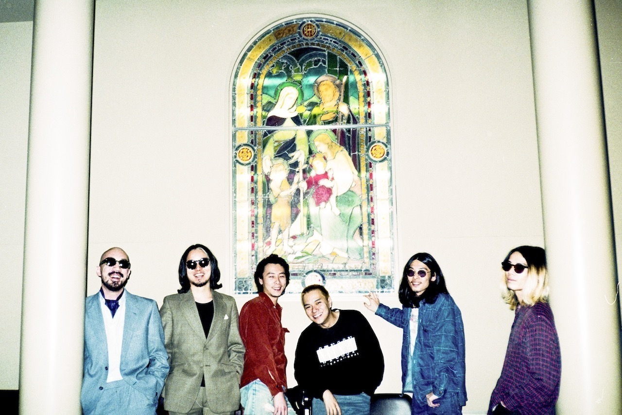 Suchmosを6時間にわたり特集。教会で収録されたセッション＆新AL『THE