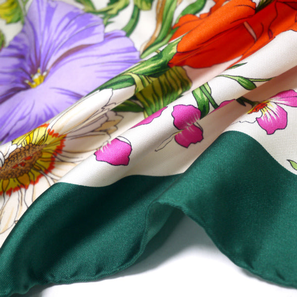 OLD Gucci フローラ 大判シルクスカーフ（緑系） – Vintage Shop Rococo