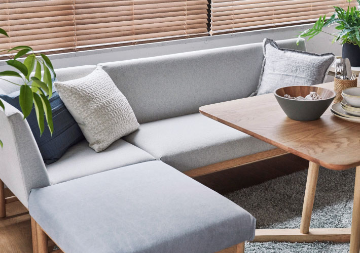 THYMEシリーズ】軽く、自由で、優しいソファダイニング | SCALE