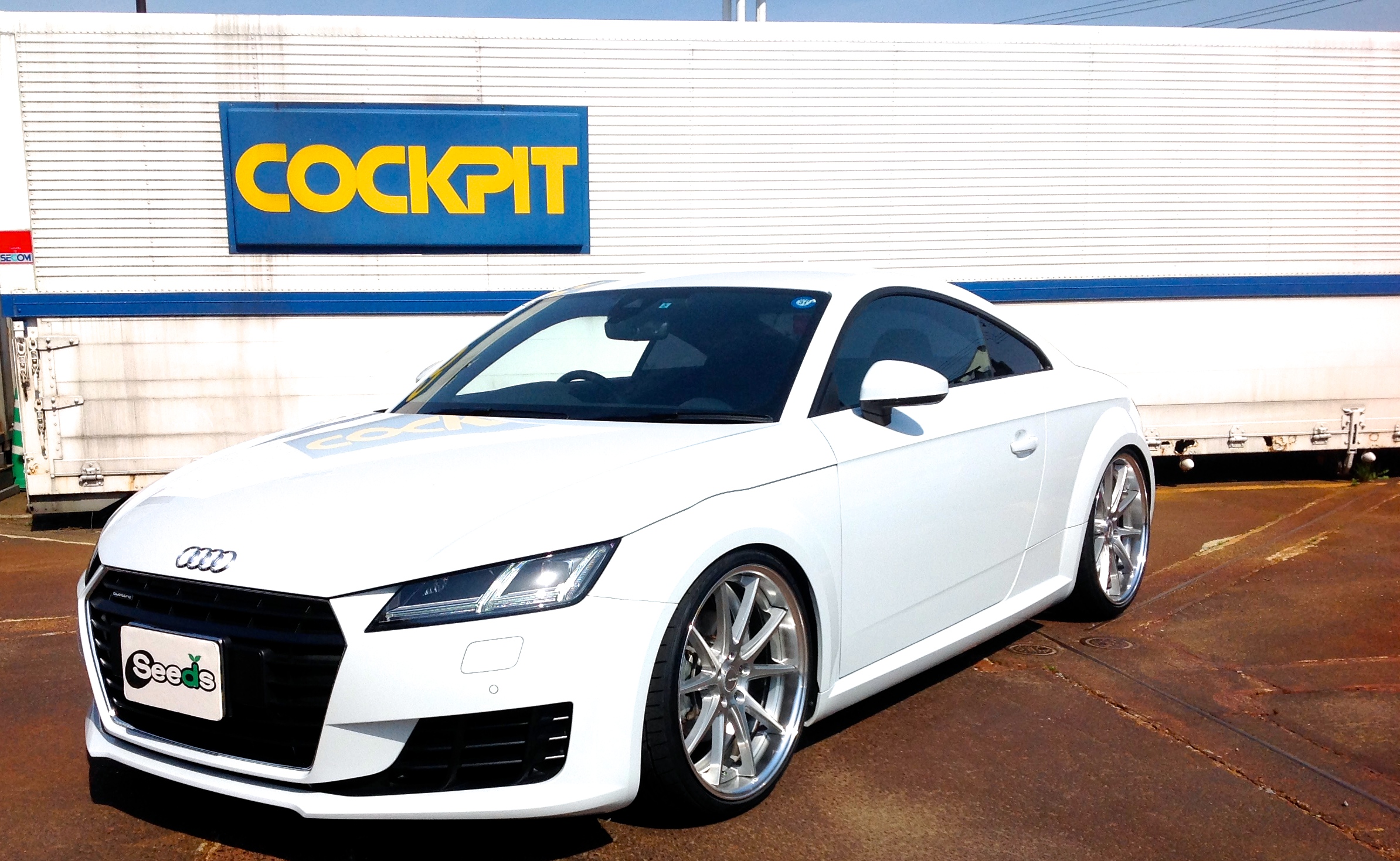 AUDI TT】RS☆RサスペンションKIT 装着 – スタイルコクピットseeds(シーズ)