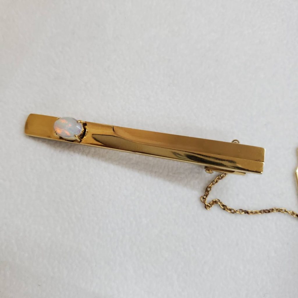 ネクタイピン オパール K9 9金 貴金属 地金 ジュエリーの買取実績