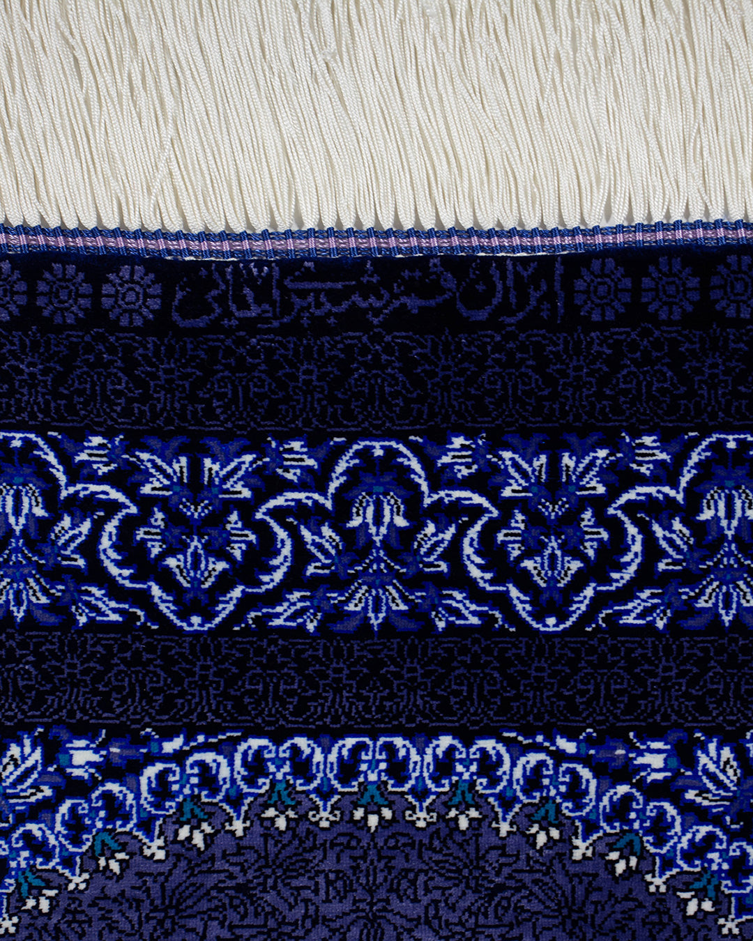 ペルシャ絨毯 クム産 イマ二工房 シルク 約78cm x 122cm｜SATHI RUGS