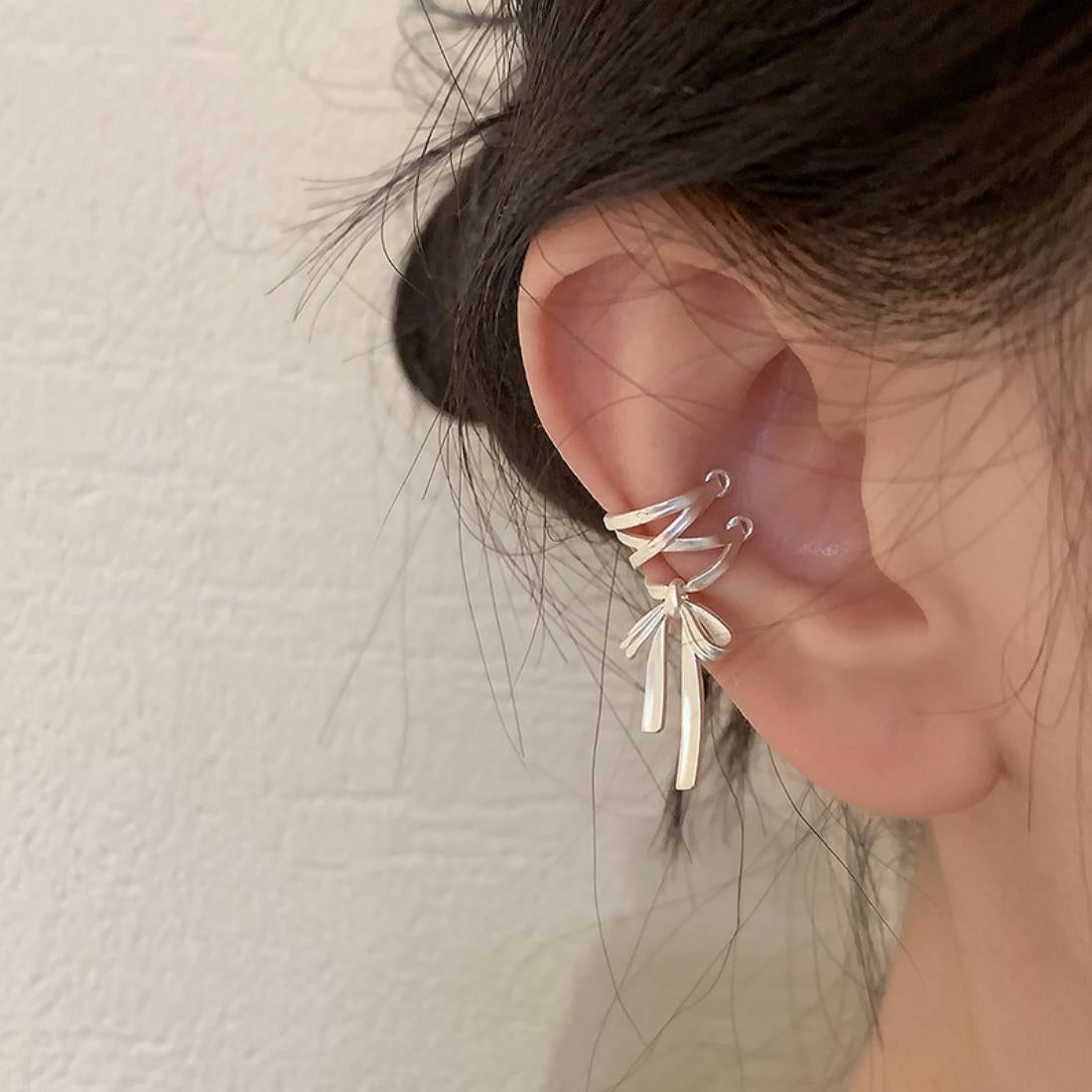 フォースメント Forcement 「横顔、もっと可愛く。編み上げリボンで