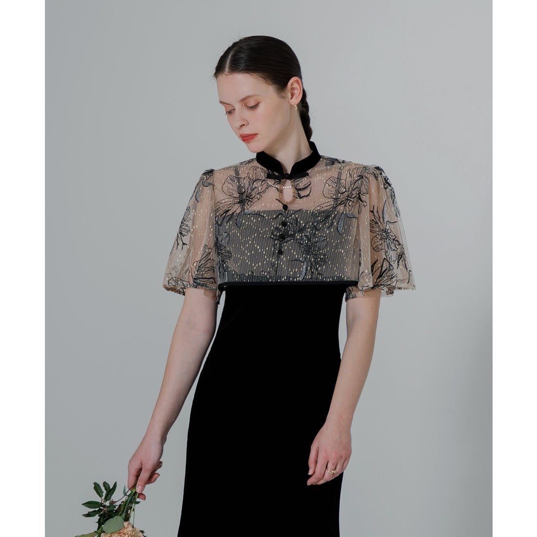 レジャ Leja 配色パイピング花柄刺繍ボレロ付きベロアマーメイドキャミ