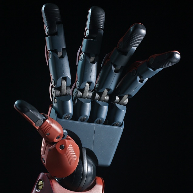 メタルギアソリッド バイオニックアーム 義手 1/2 レプリカ メタルギア