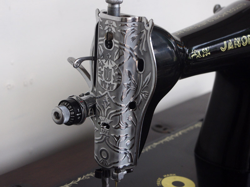 No.584 Janome ジャノメ製 家庭用足踏みミシン：アンティークミシン