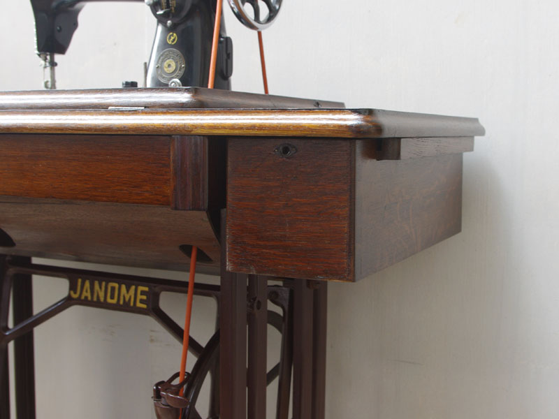 No.158 Janome ジャノメ製 家庭用足踏みミシン：アンティークミシン