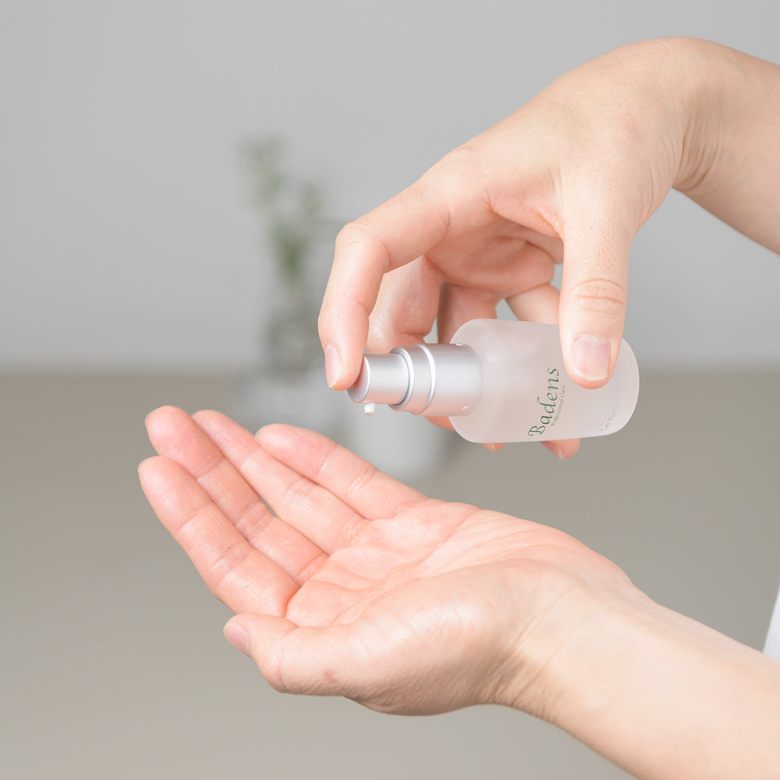 バーデンス セルパーフェクトリクイド 30ml – モアコスメティックス