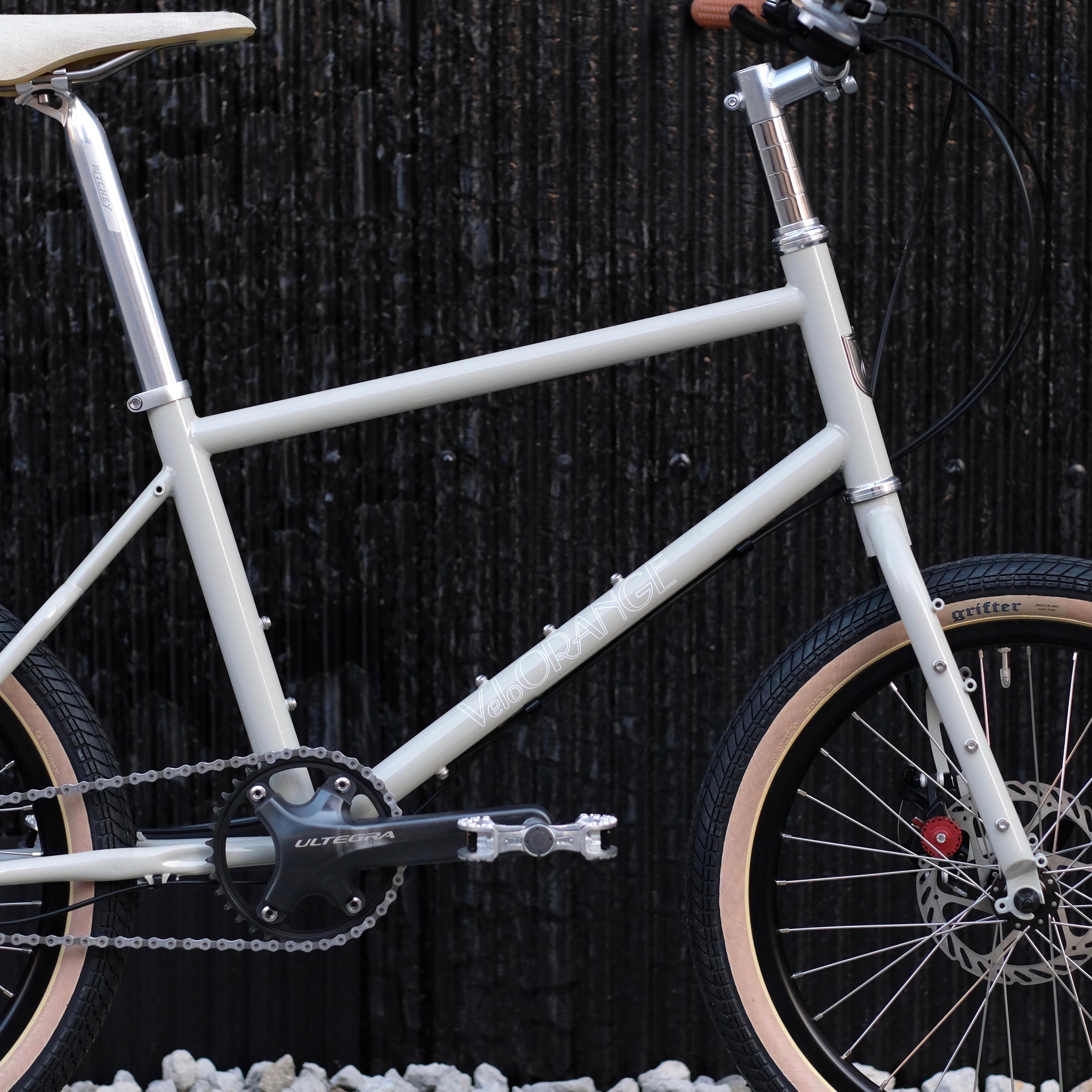 VELO ORANGE Neutrino Frameset