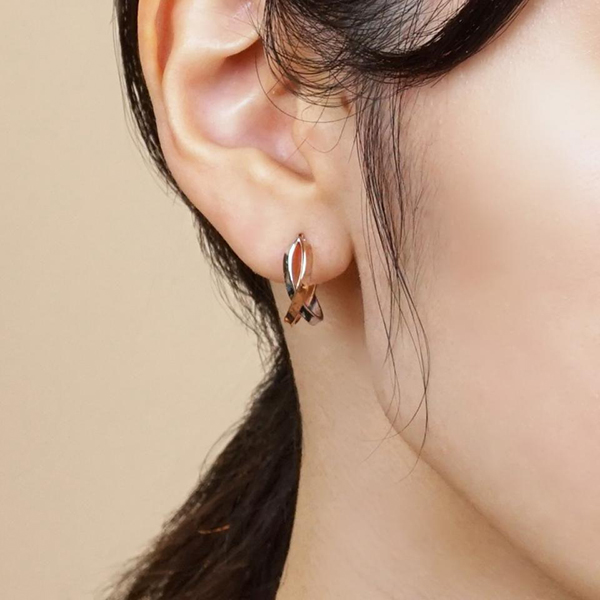 TAKE-UP〉K14/K10コンビカラーフープピアス(大)｜近鉄百貨店ネットショップ