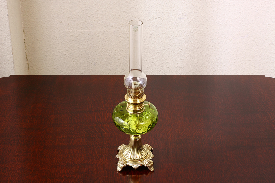 クリスタル&ピスタチオグリーンガラス オイルランプ｜アンティーク家具