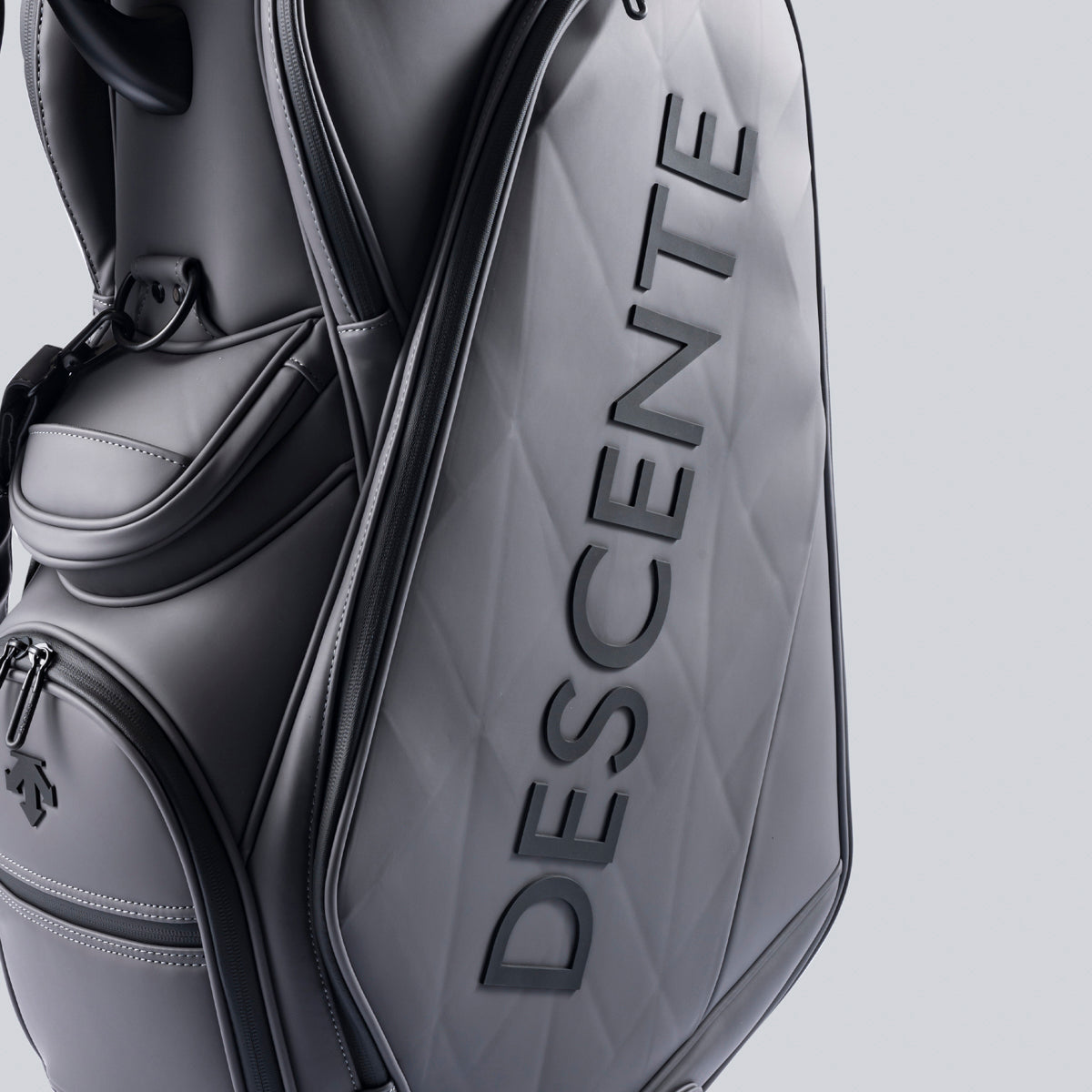 デサントゴルフ】WIMPLE デザイン キャディバッグ #TYPE 25 – GQ SHOP