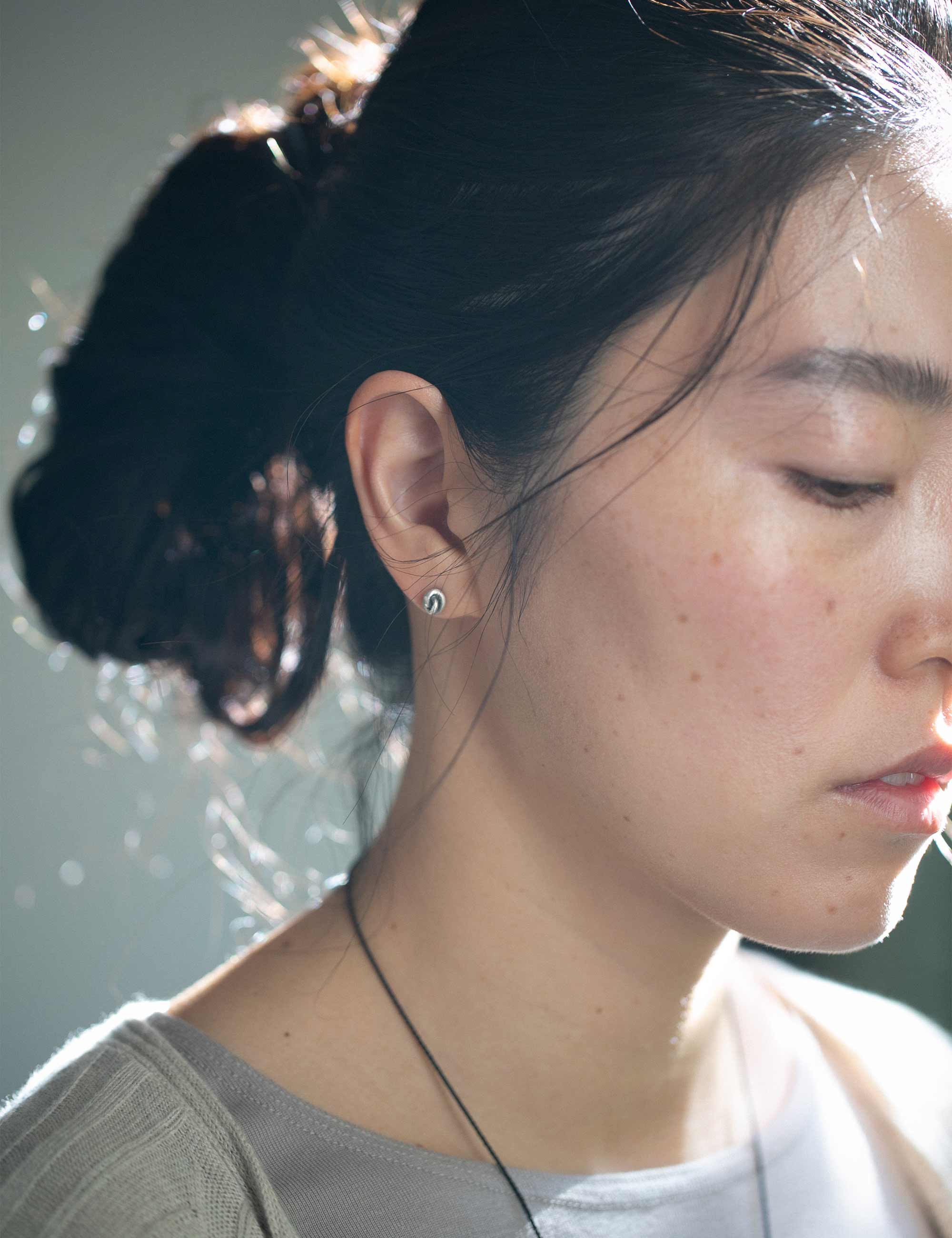 結び目のピアス / ヨーガンレール | ヨーガンレール ババグーリ