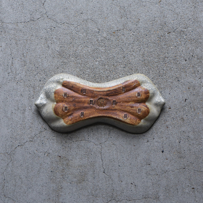 ピーナッツ皿 墨白 S｜藤原純（信楽焼 陶器） – nokaze｜陶器、和食器