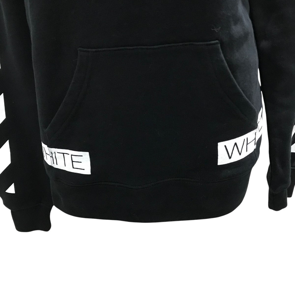OFFWHITE(オフホワイト) プリントプルオーバーパーカー ブラック
