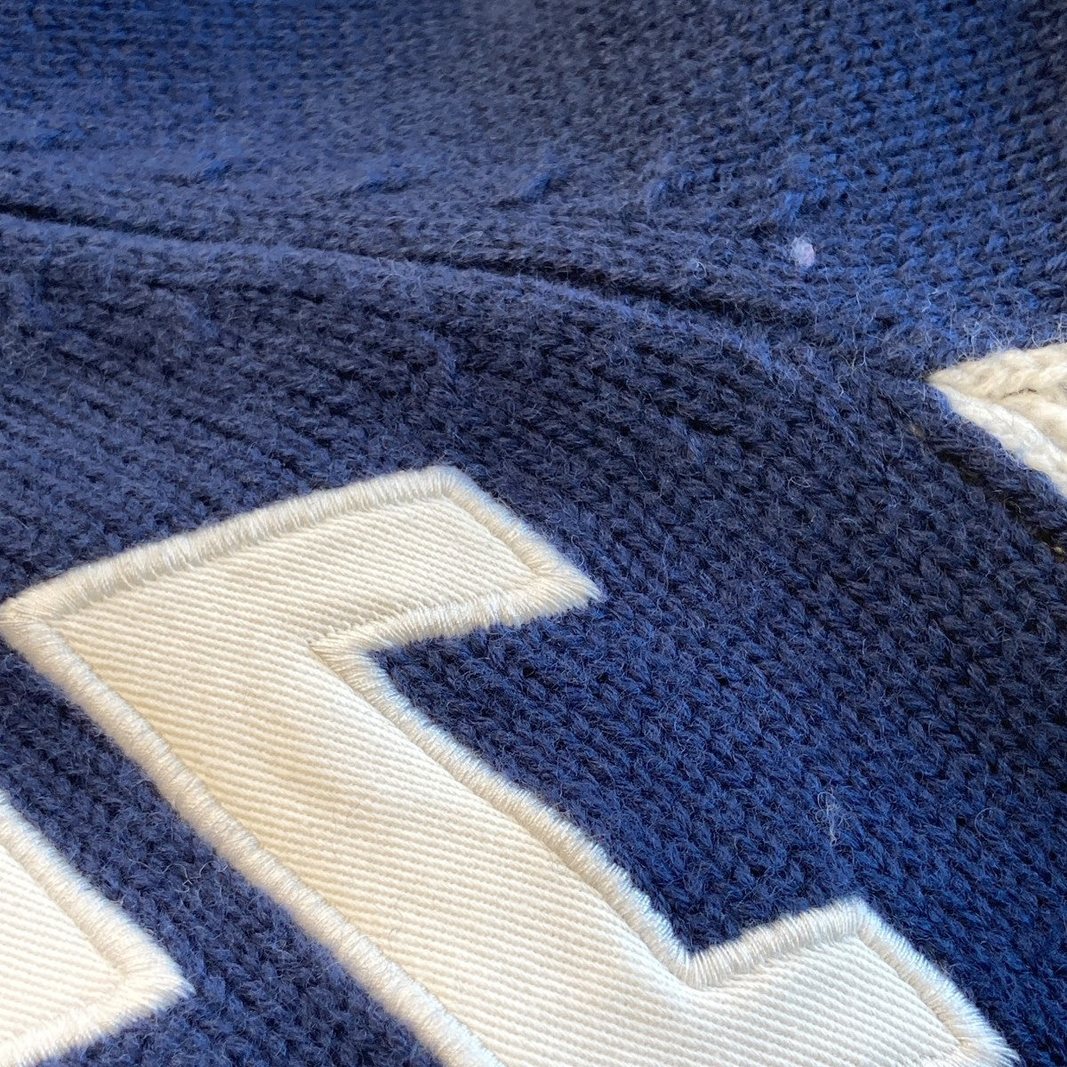 PALACE(パレス) 25AWarch funnel knitジップアップニット ネイビー