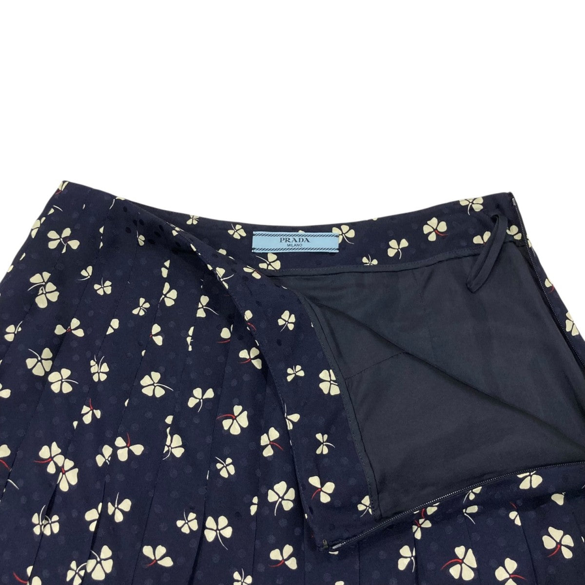 PRADA(プラダ) 花柄プリーツミニスカートP142J P142J ネイビー サイズ