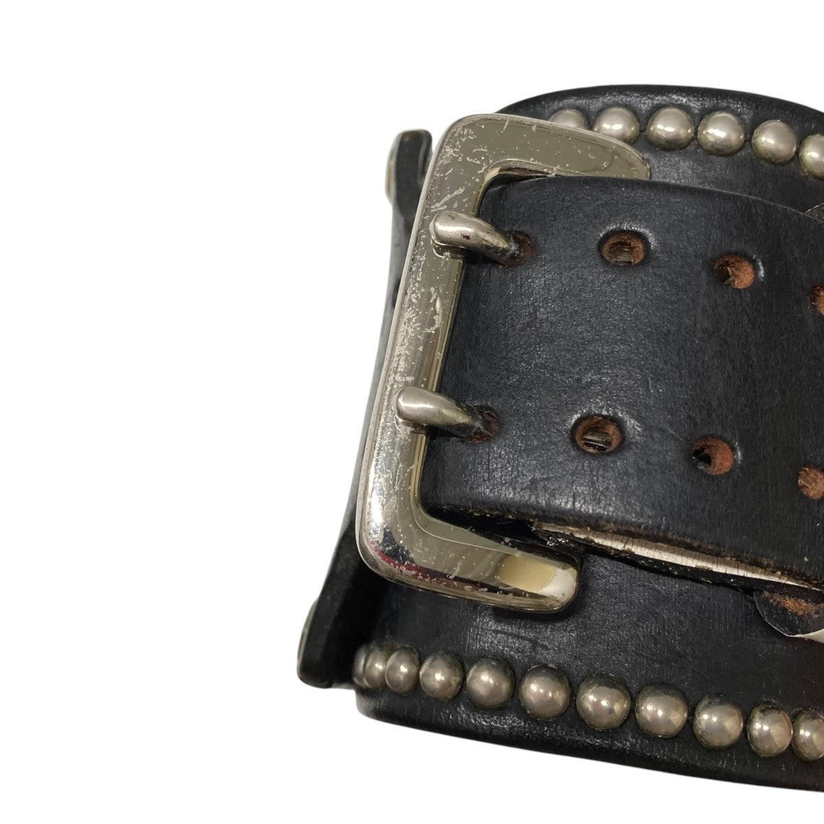 WOLF'S HEAD(ウルフズヘッド) スタッズブレスレット ブラック｜【公式