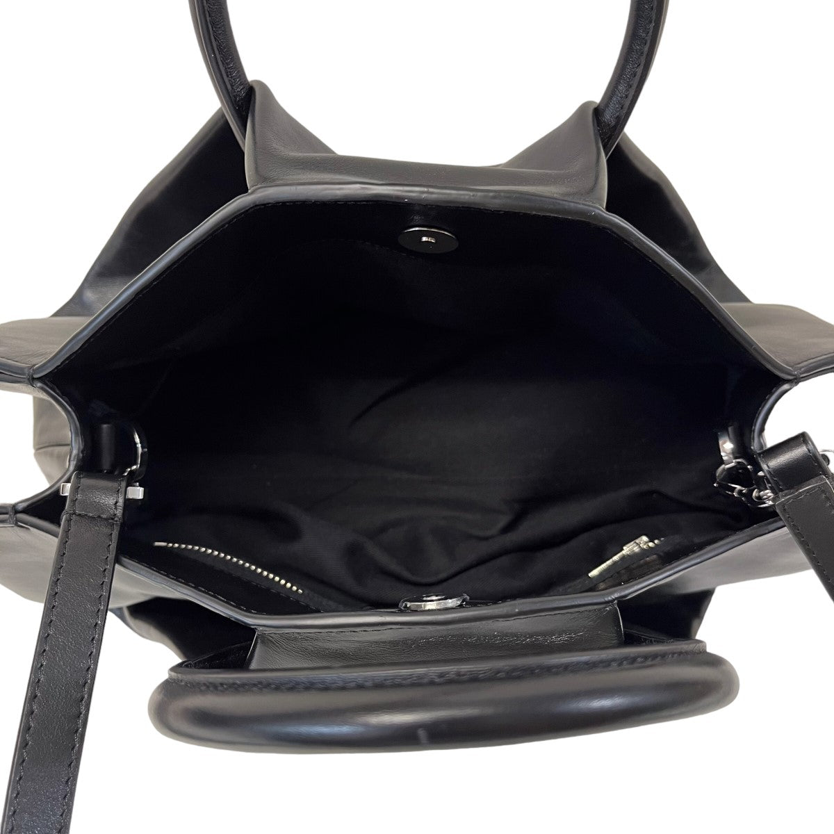 COS(コス) レザーバッグ ブラック｜【公式】カインドオルオンライン